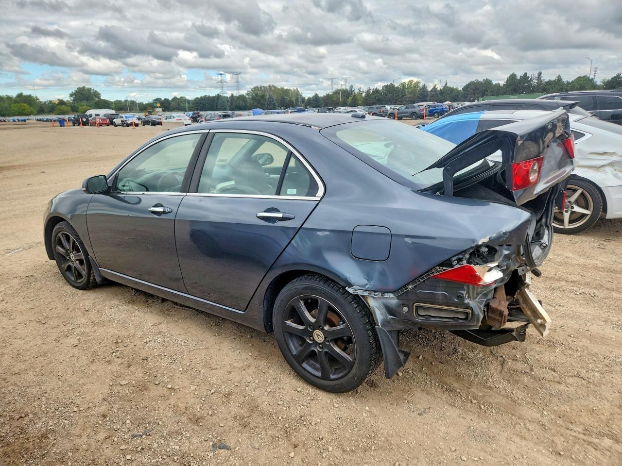 2005 Acura Tsx - Image 2