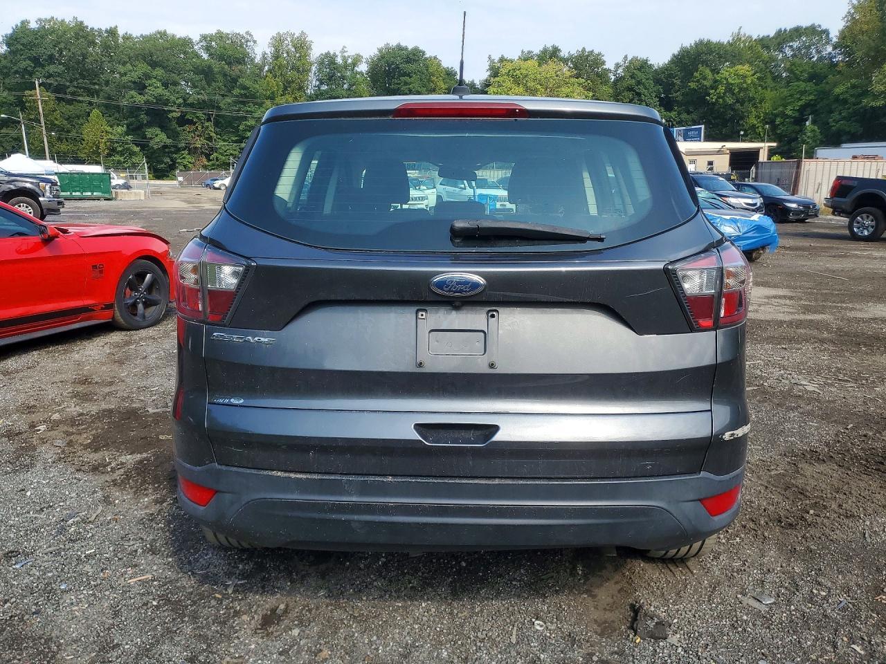 2017 Ford Escape S - Image 6