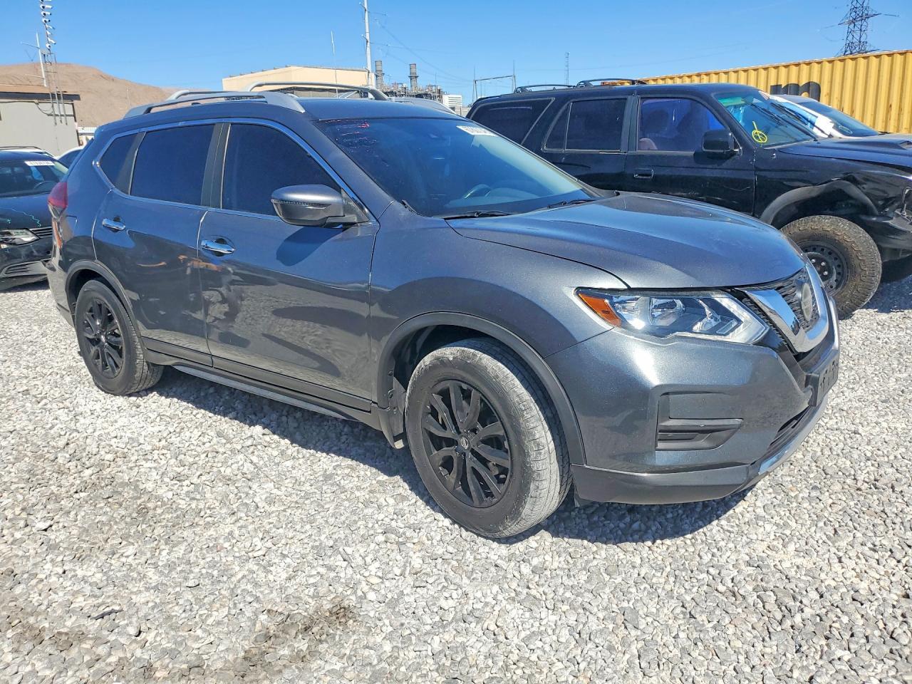2019 Nissan Rogue Sv - Image 4