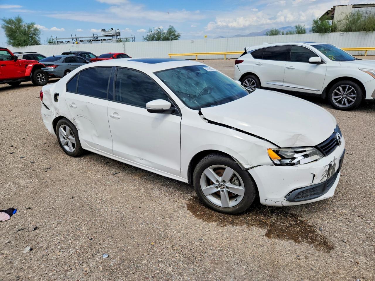 2012 Volkswagen Jetta Tdi - Image 4