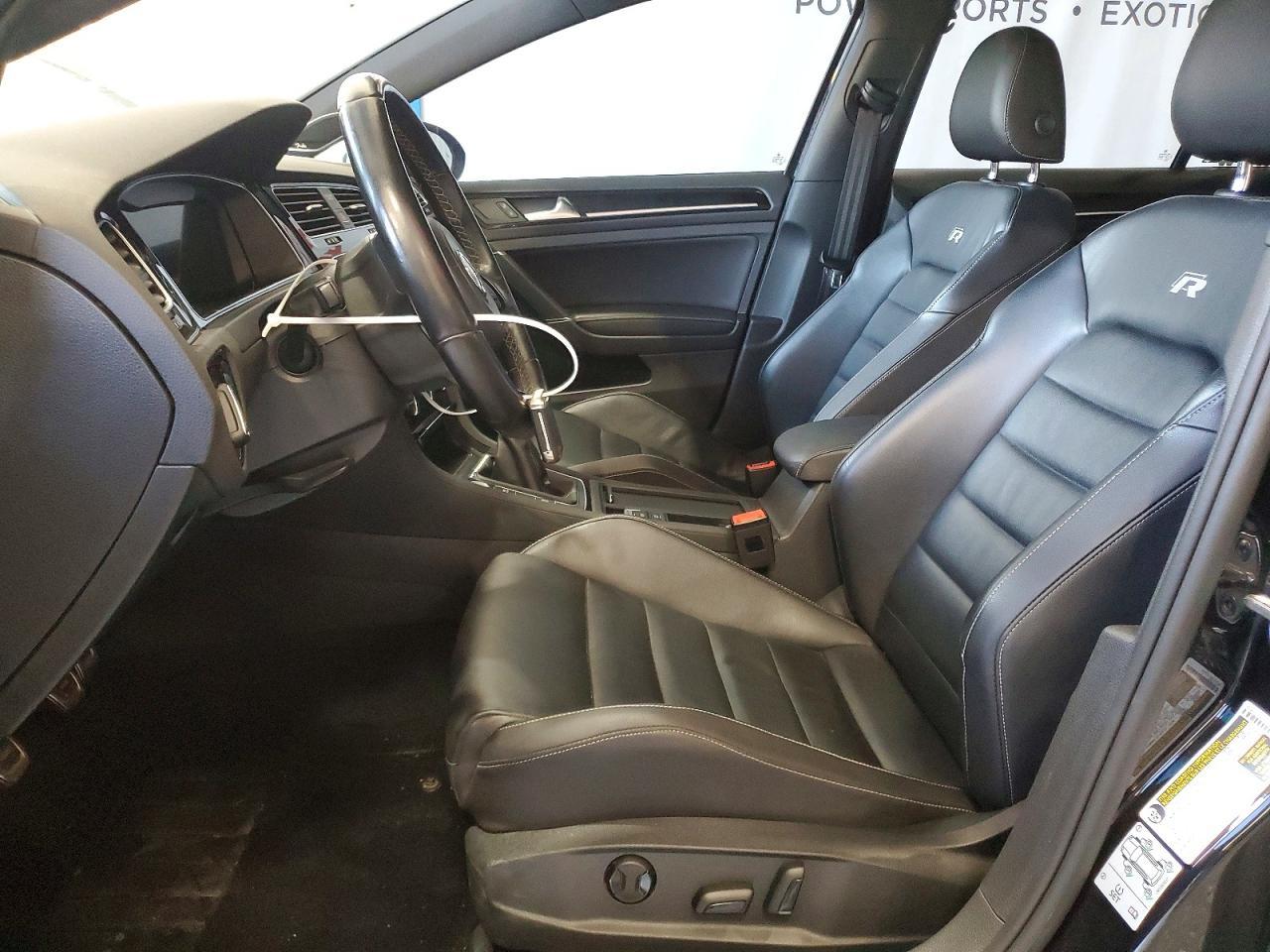 2017 Volkswagen Golf R - Фото 7