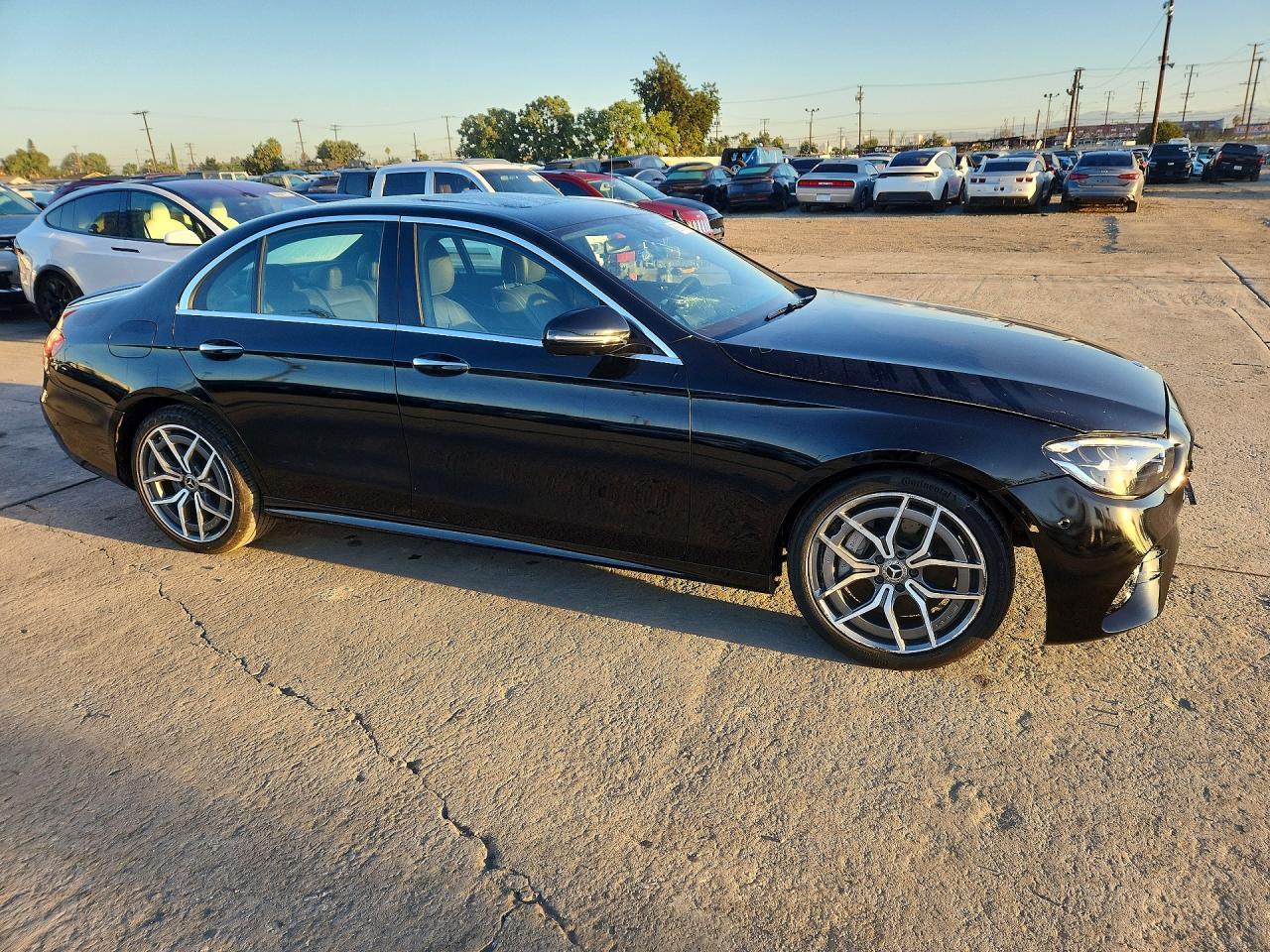 2021 Mercedes-Benz E 350 - Фото 4