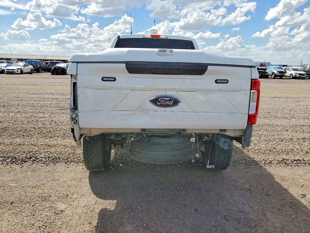 2017 Ford F250 Super Duty - Фото 6