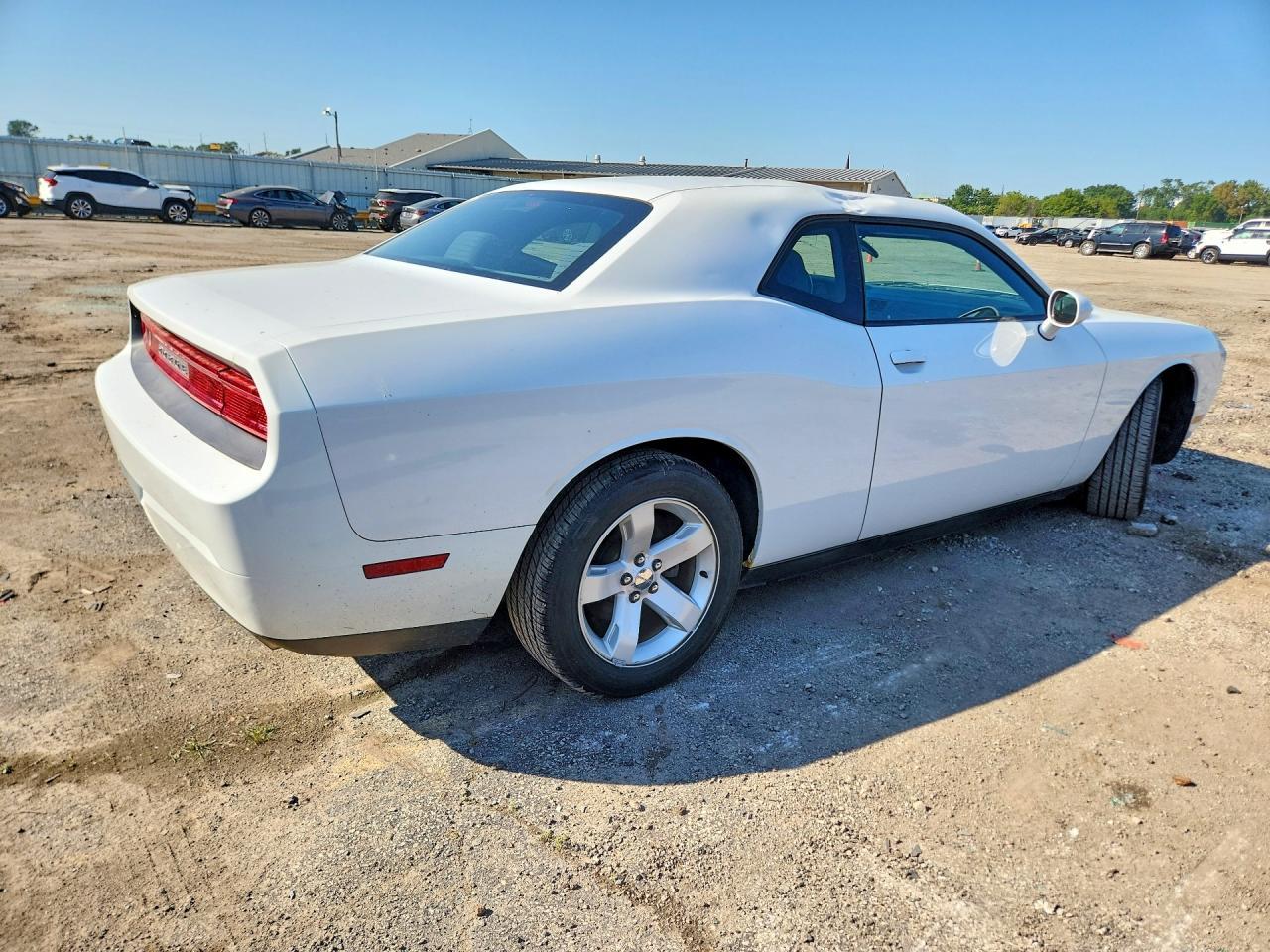 2012 Dodge Challenger Sxt - Фото 3