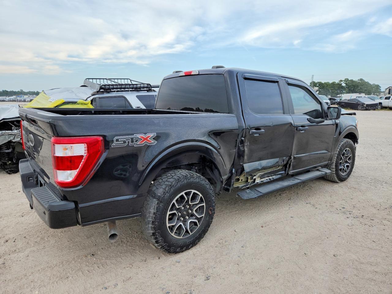 2022 Ford F150 Supercrew - Фото 3