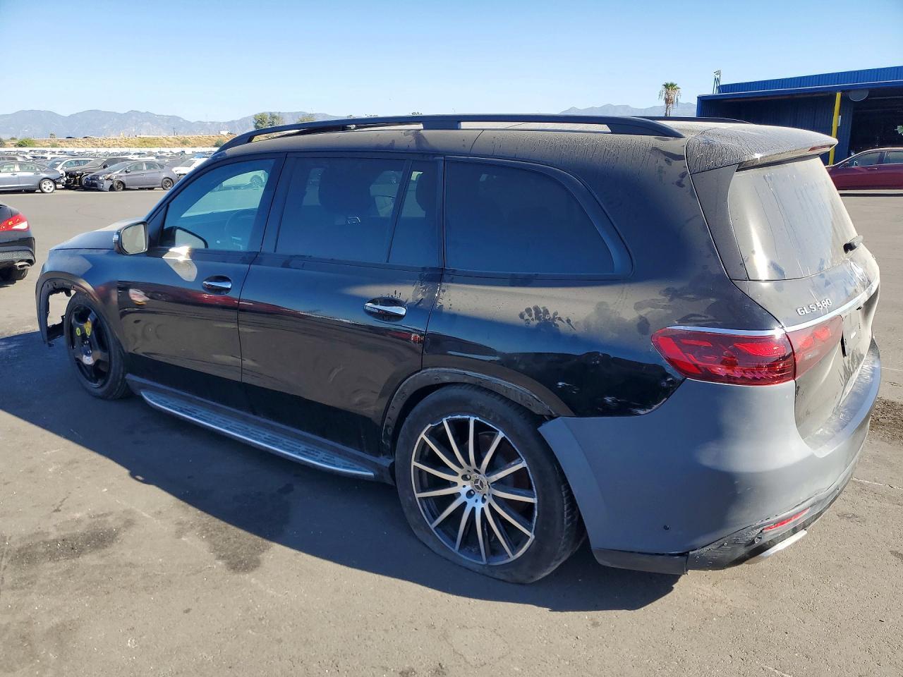 2024 Mercedes-Benz Gls 580 4Matic - Фото 2