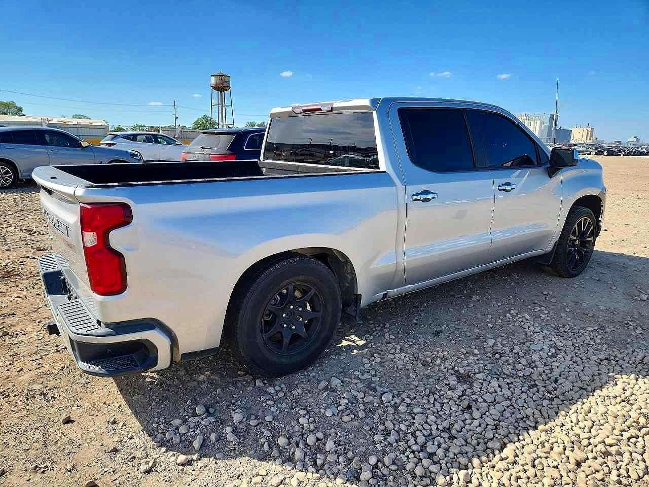 2020 Chevrolet Silverado C1500 Custom - Image 3