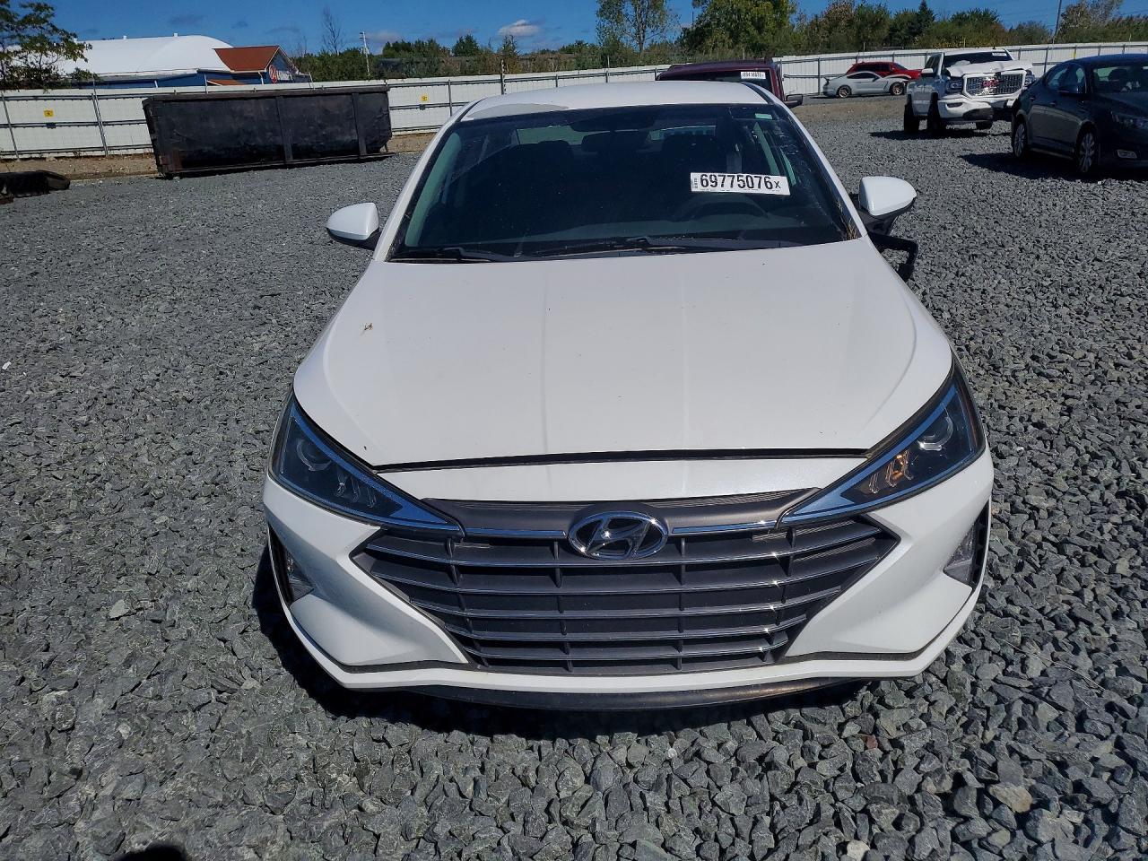 2019 Hyundai Elantra Se - Фото 5