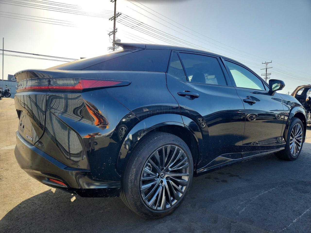 2024 Lexus Rz 300E - Фото 3