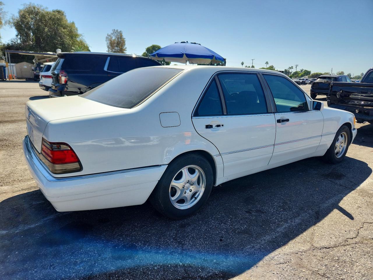 1997 Mercedes-Benz S 320 - Image 3