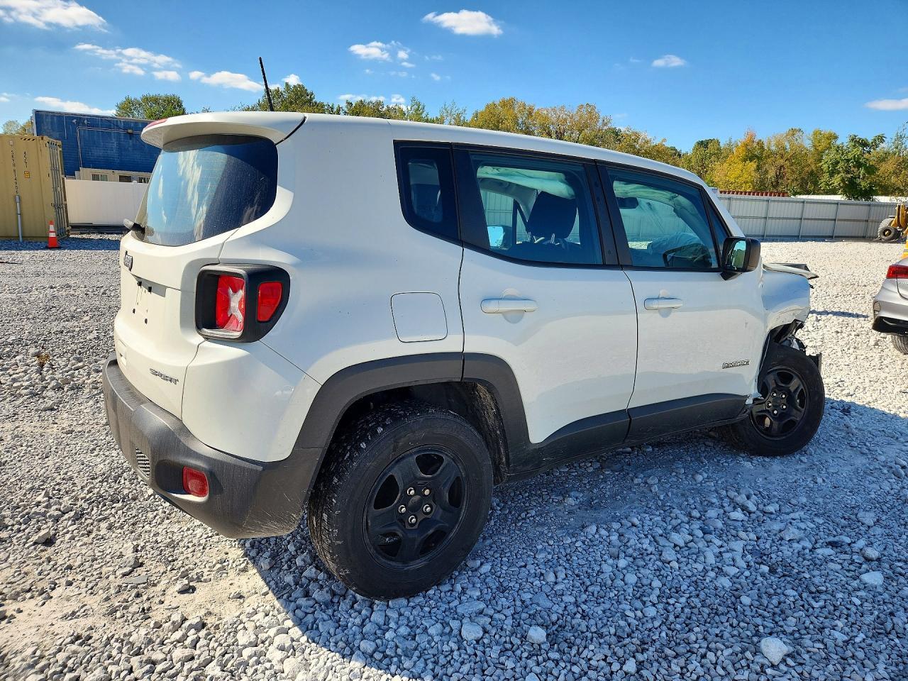 2022 Jeep Renegade Sport - Фото 3