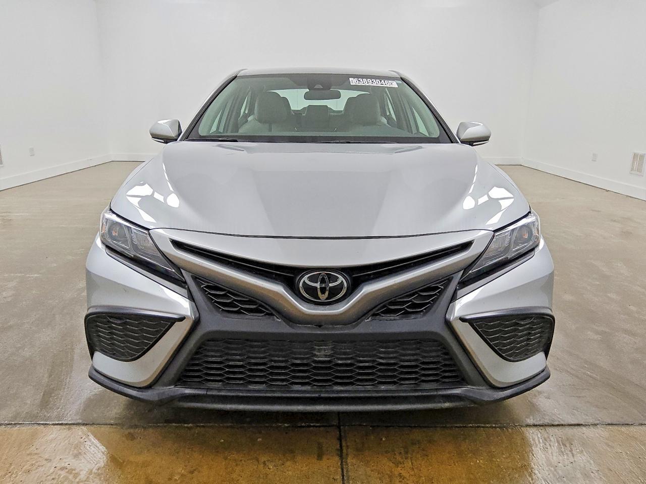 2024 Toyota Camry Se - Фото 5