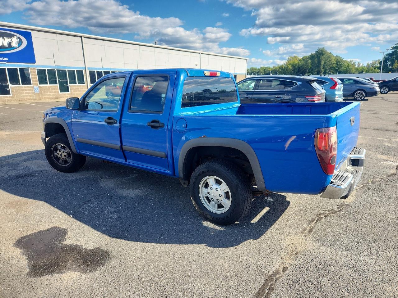 2008 Chevrolet Colorado - Image 2
