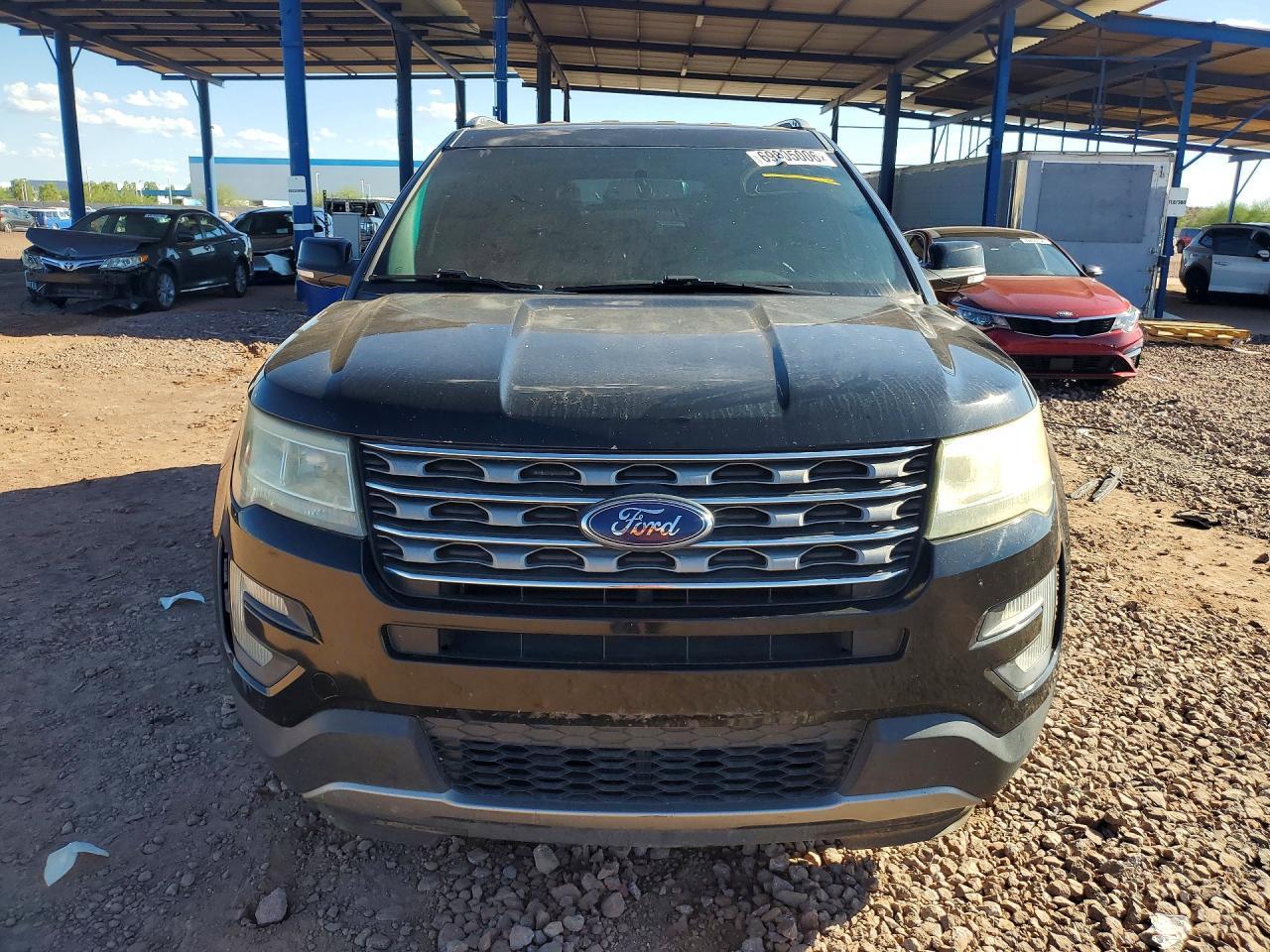 2016 Ford Explorer Xlt - Image 5