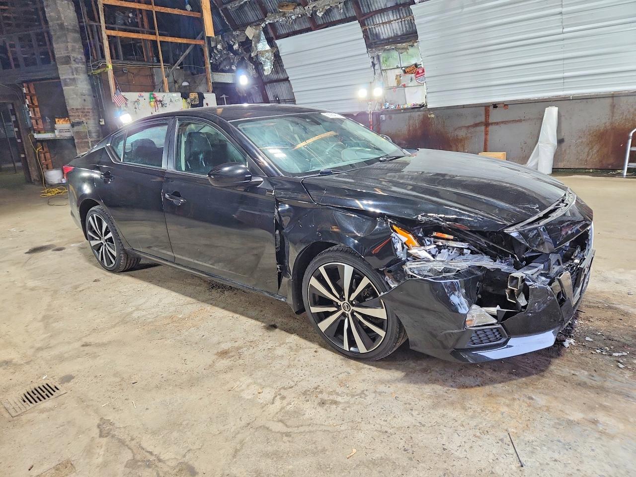 2021 Nissan Altima Sr - Image 4