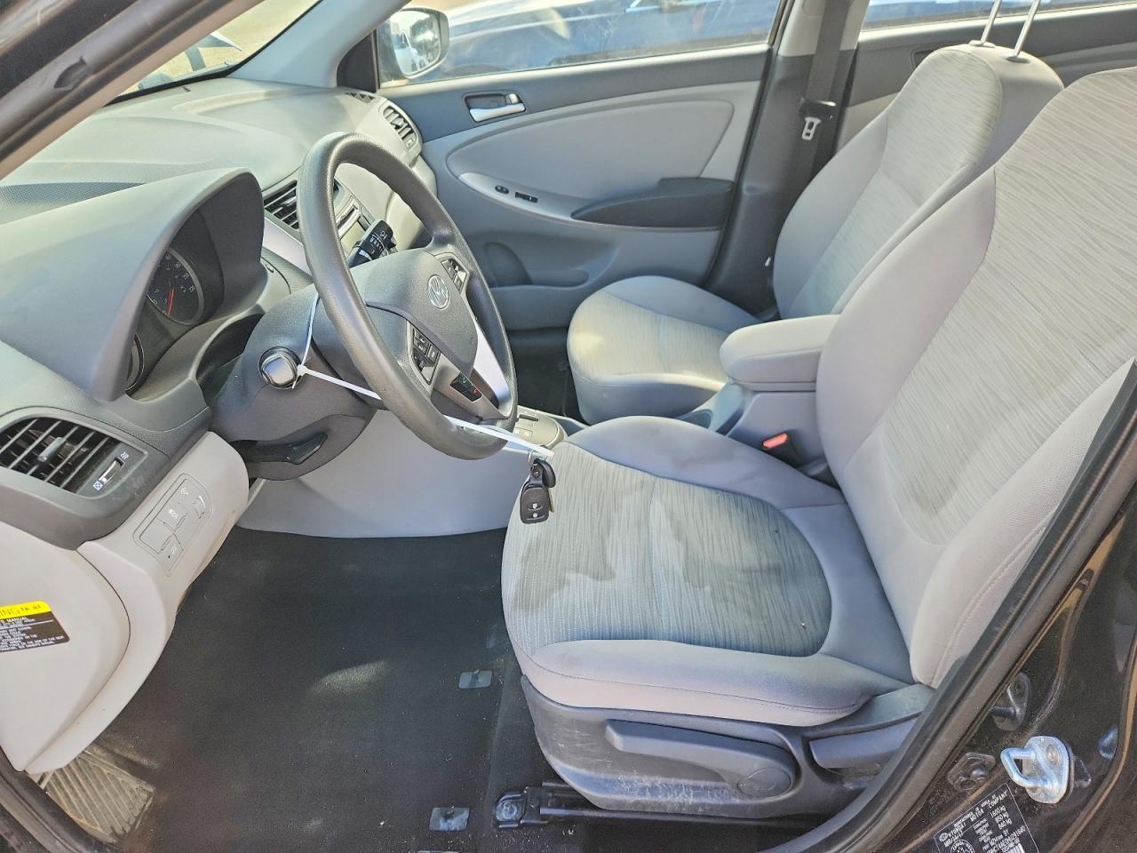 2017 Hyundai Accent Se - Image 7