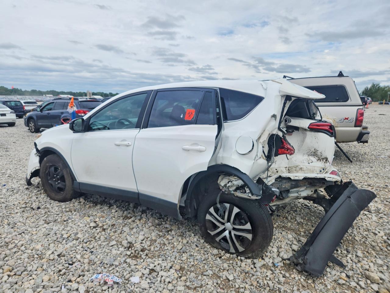 2018 Toyota Rav4 Le - Фото 2