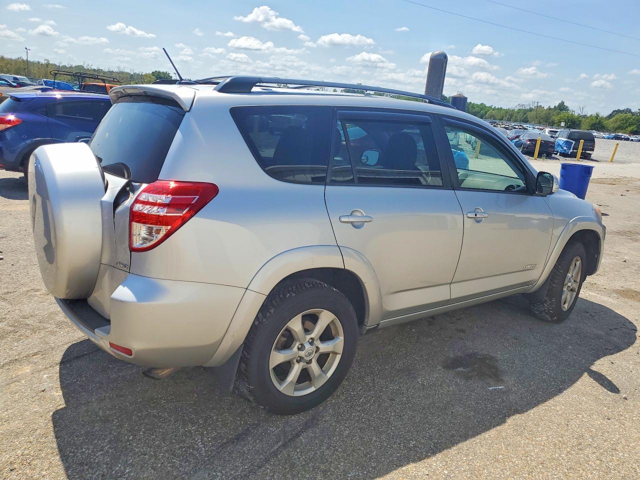2012 Toyota Rav4 Limited - Фото 3