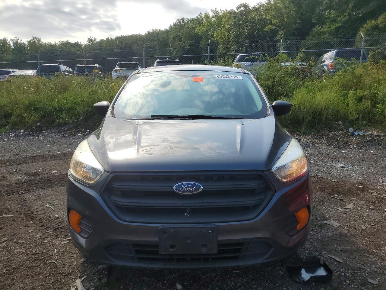 2017 Ford Escape S - Image 5