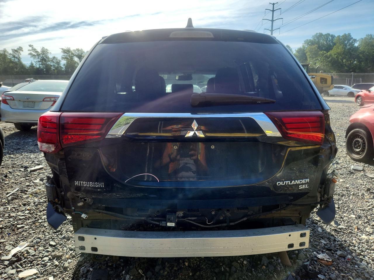 2019 Mitsubishi Outlander Se - Image 6
