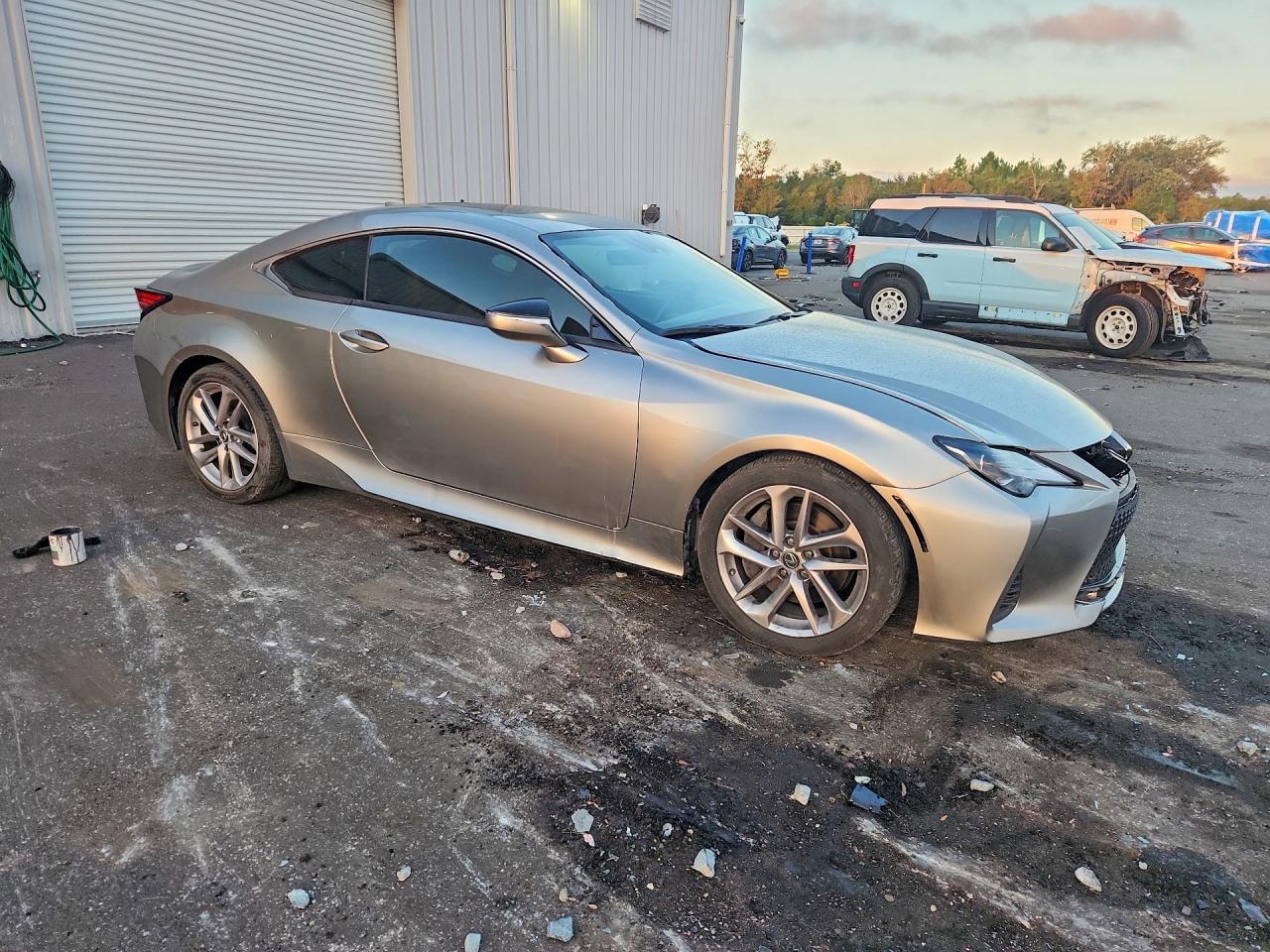 2019 Lexus Rc 300 - Фото 4