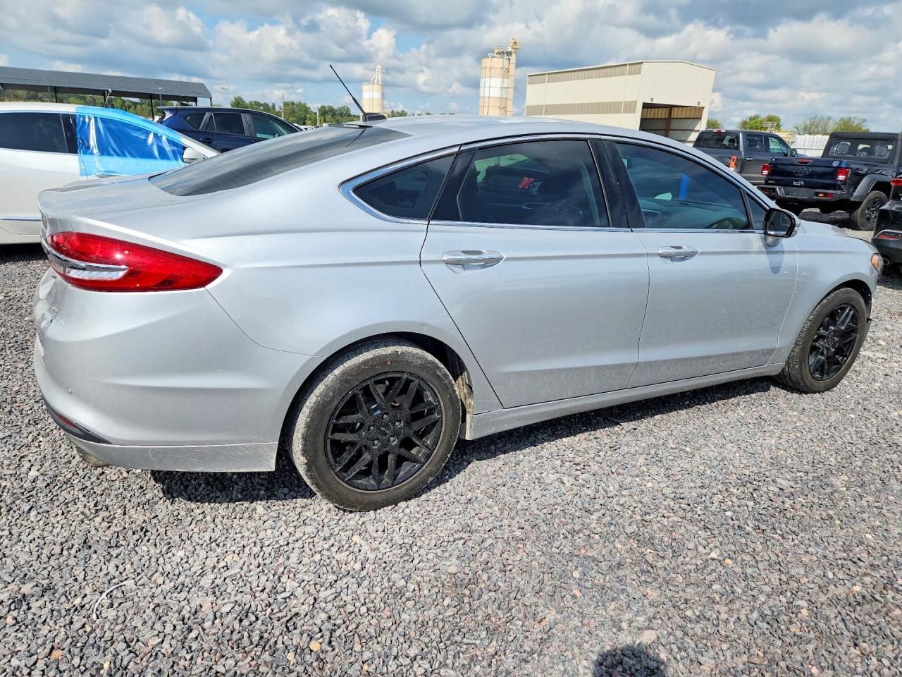 2017 Ford Fusion Se - Image 3