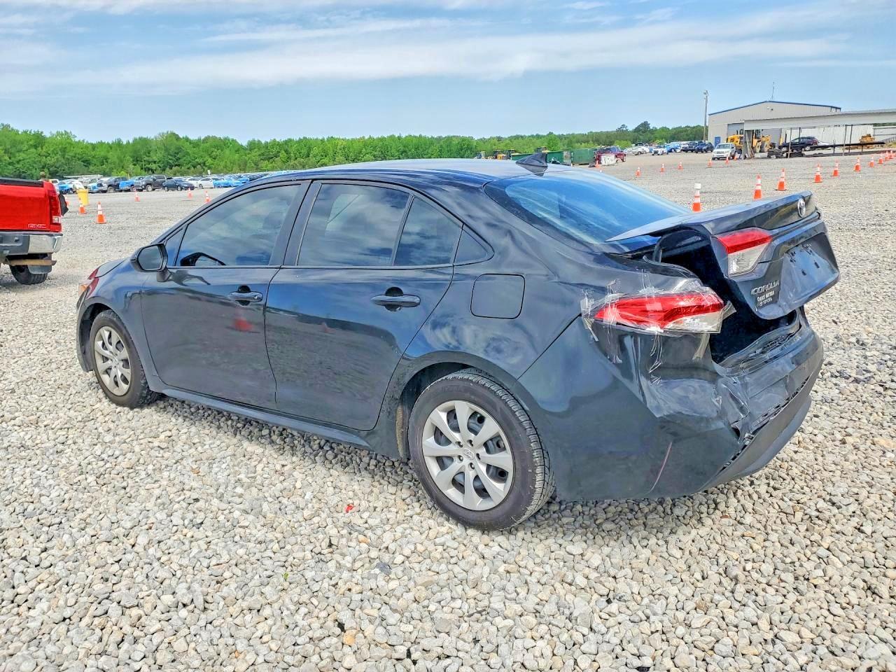 2021 Toyota Corolla Le Plus/Le Premium - Image 2