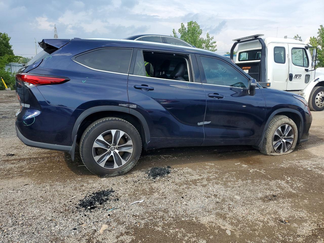 2020 Toyota Highlander Xle - Фото 3