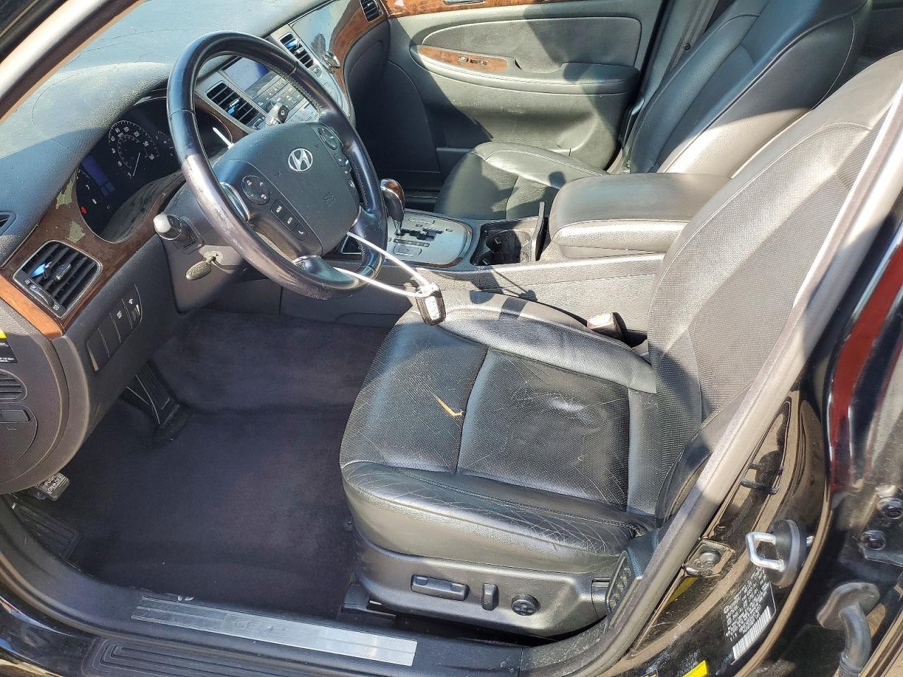 2010 Hyundai Genesis 3.8L - Image 7