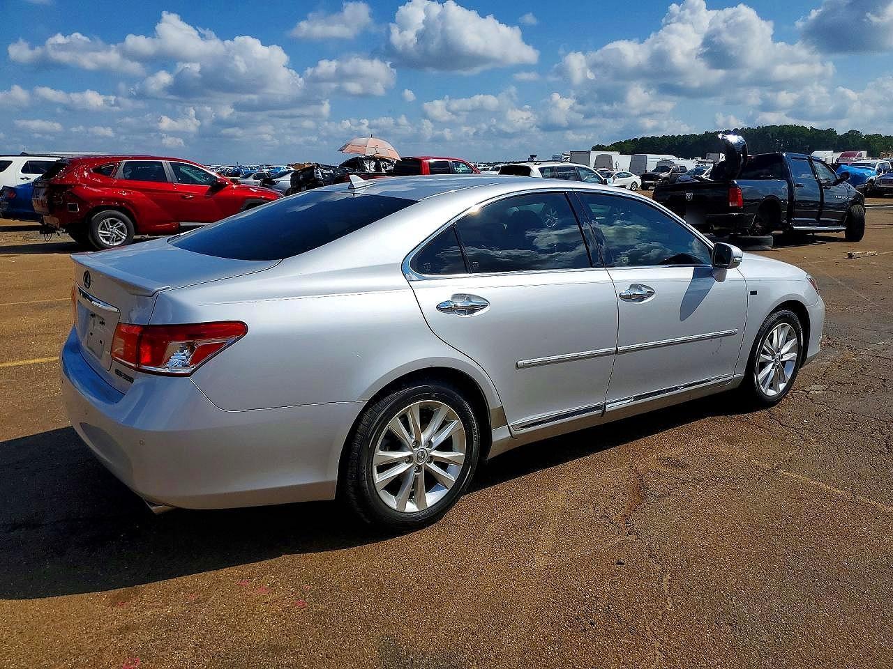 2011 Lexus Es 350 - Фото 3
