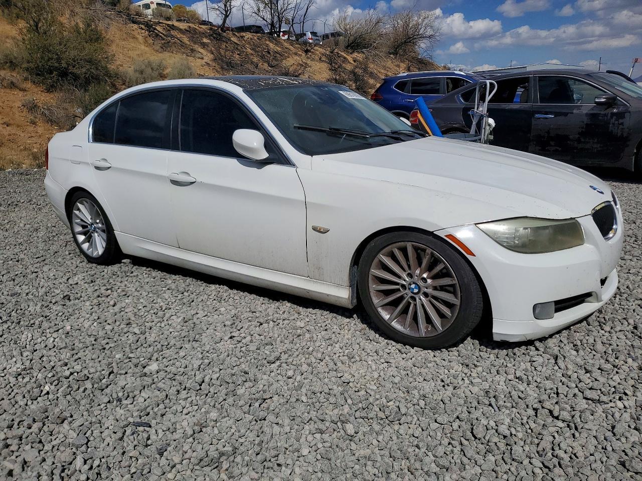 2011 BMW 335 I - Фото 4