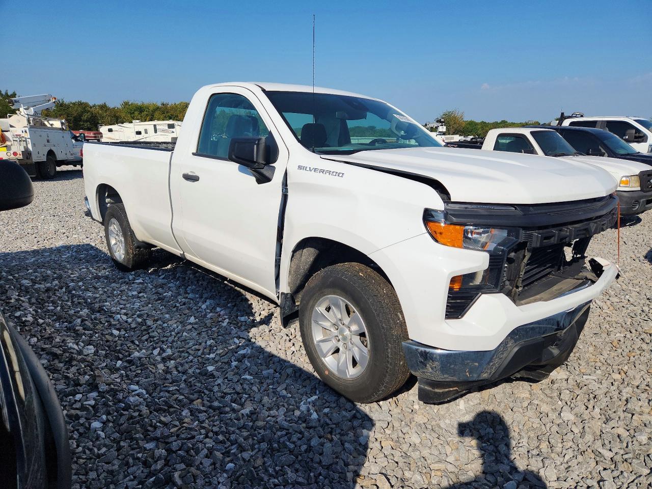 2022 Chevrolet Silverado C1500 - Фото 4