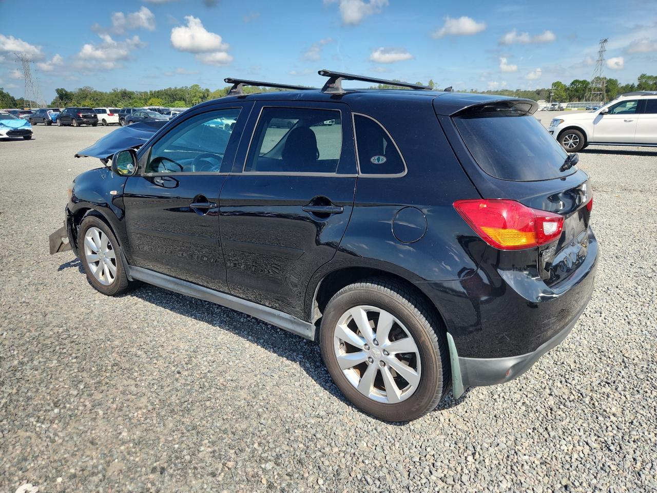 2015 Mitsubishi Outlander Sport Es - Image 2