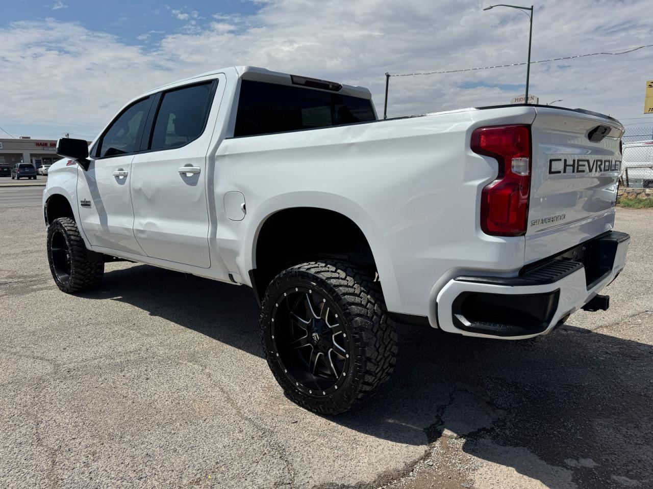 2021 Chevrolet Silverado K1500 Rst - Image 3