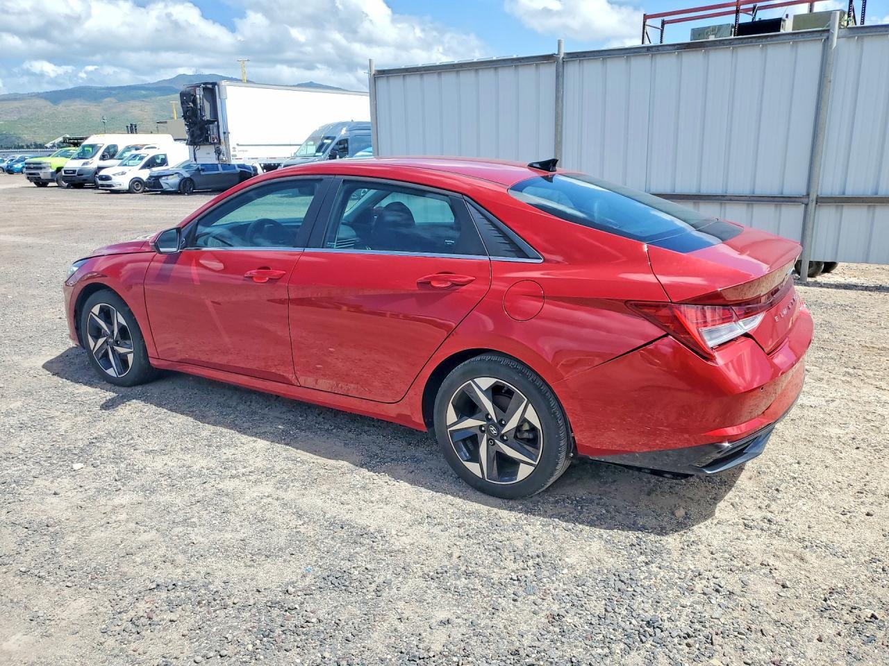2023 Hyundai Elantra Limited - Image 2
