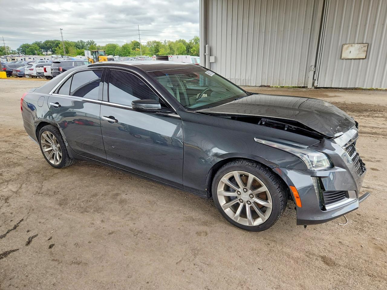 2017 Cadillac Cts Luxury - Image 4