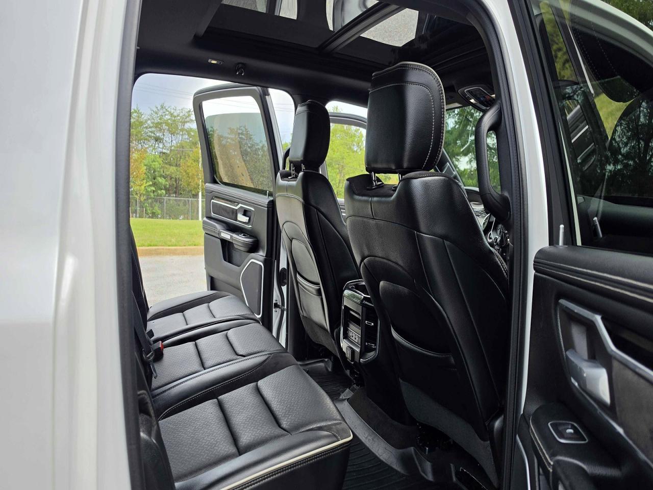 2020 Ram 1500 Laramie - Фото 6