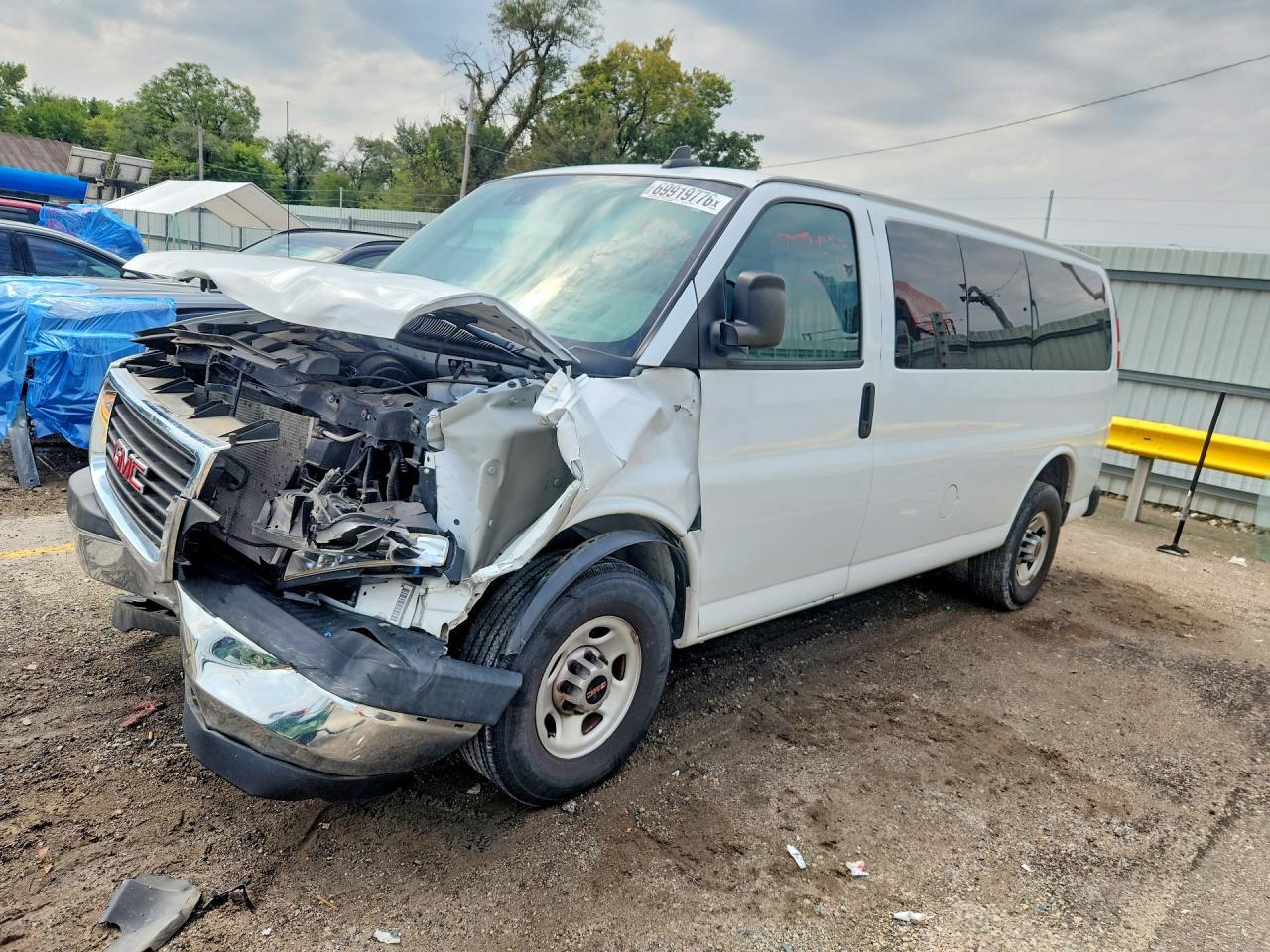 2020 GMC Savana G2500 Lt