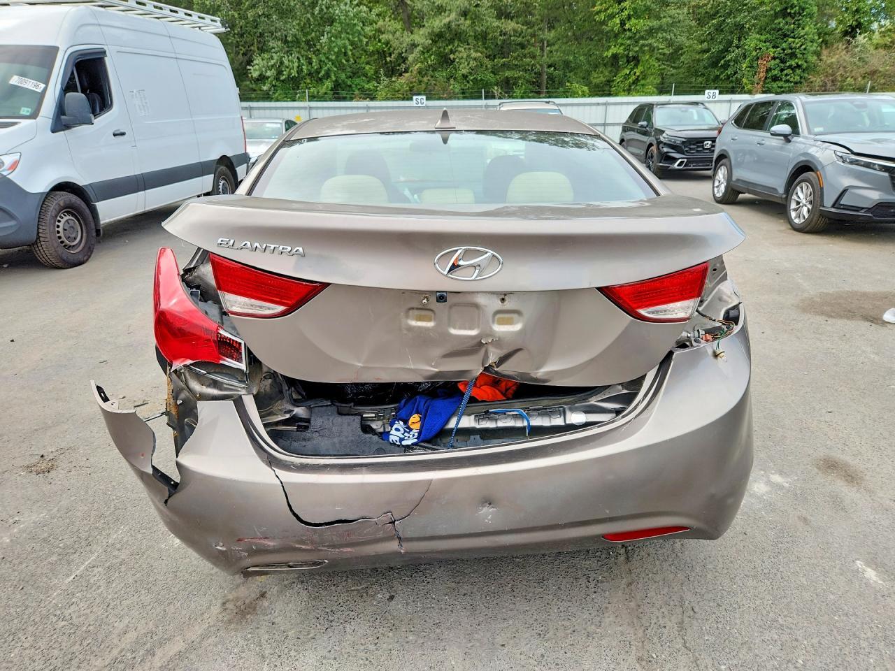 2011 Hyundai Elantra Gls - Фото 6