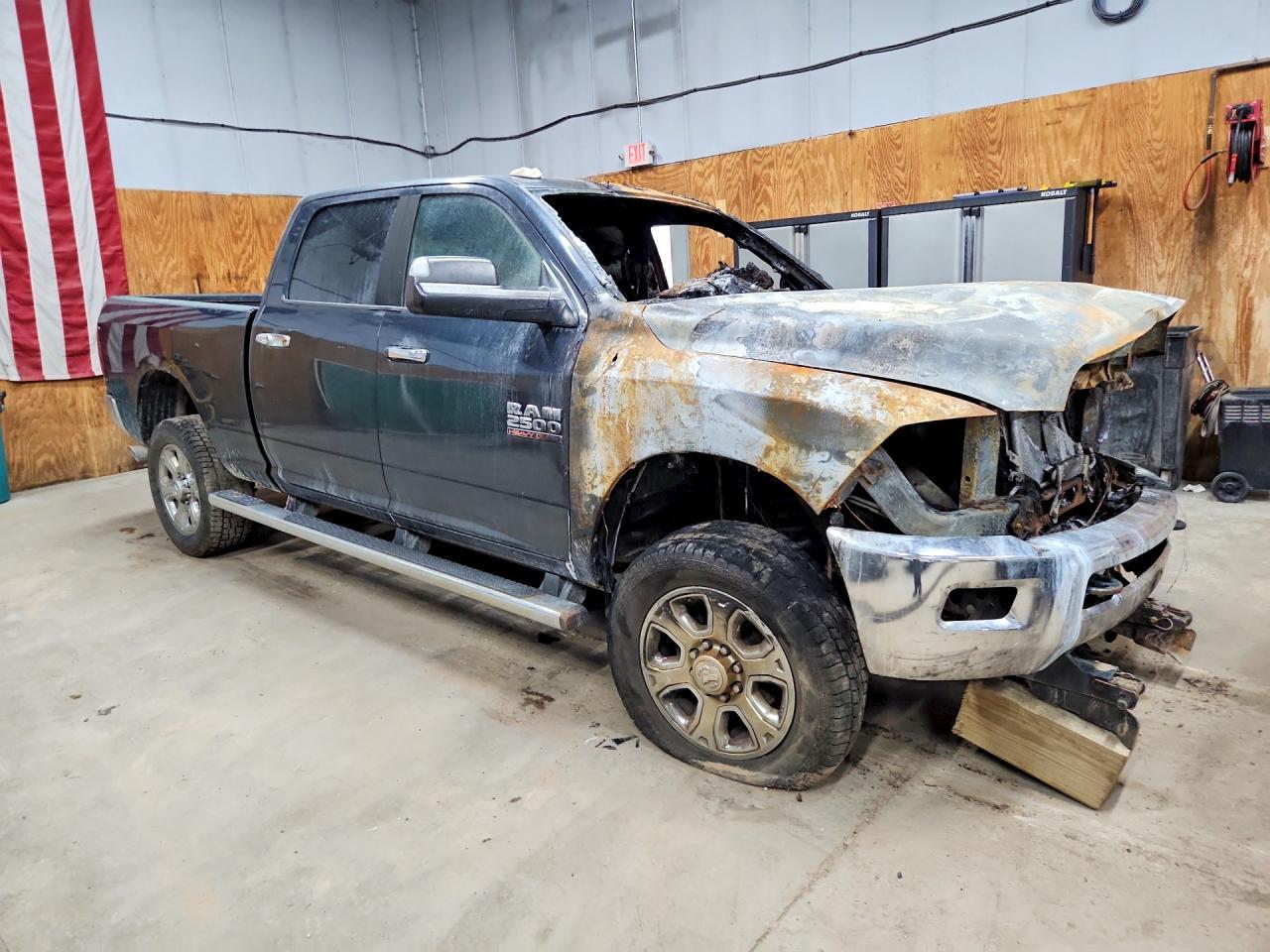 2017 Ram 2500 Slt - Фото 4