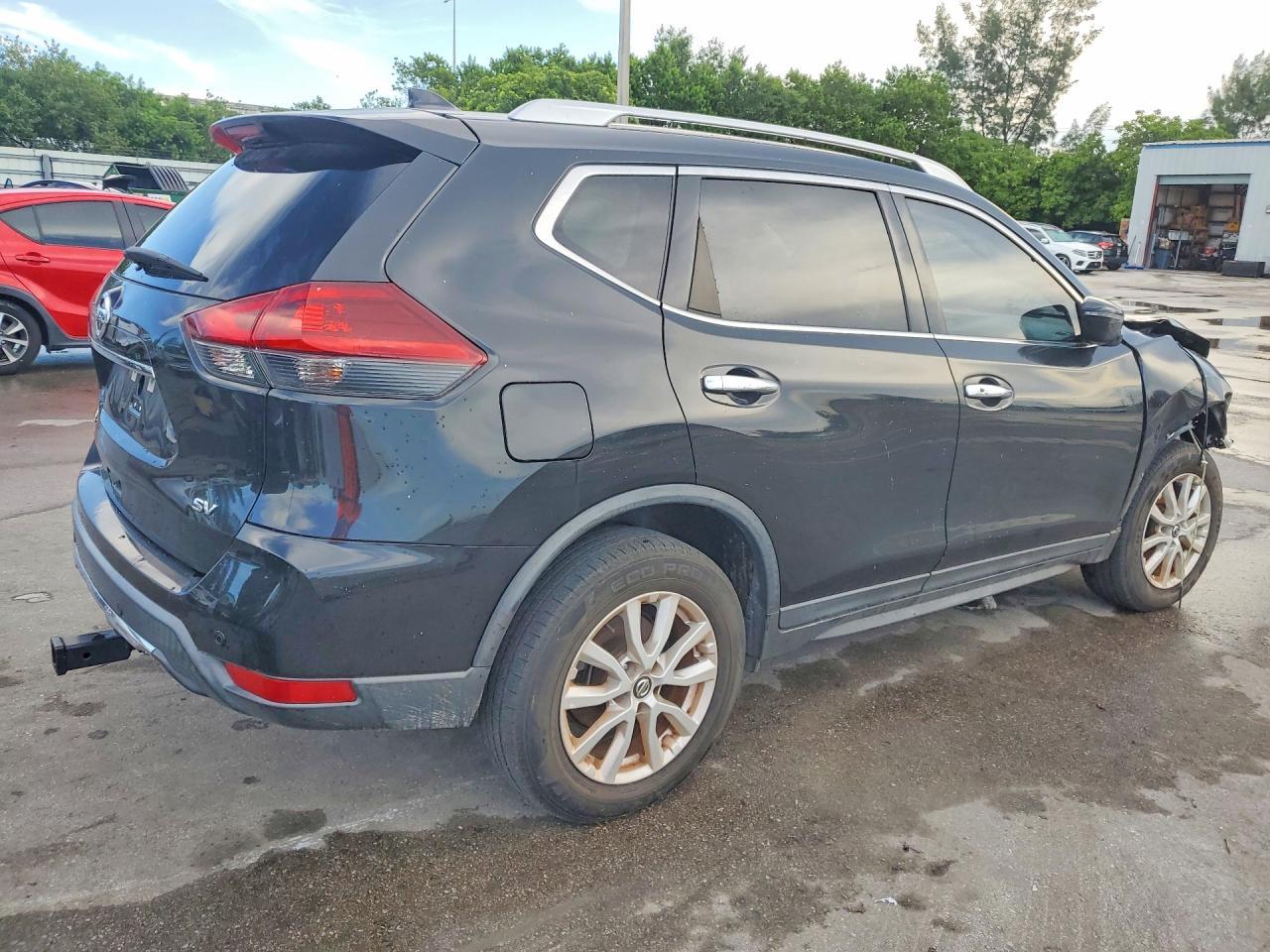 2020 Nissan Rogue Sv - Фото 3