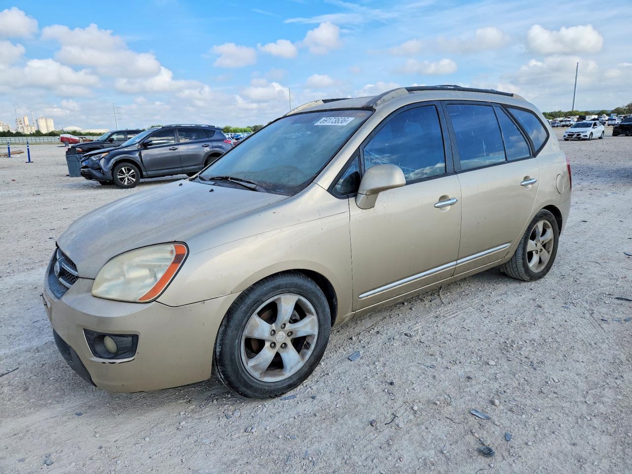 2007 Kia Rondo Lx