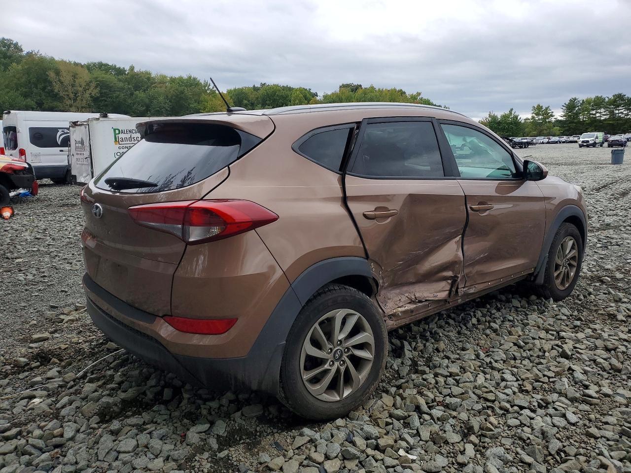 2017 Hyundai Tucson Se - Фото 3