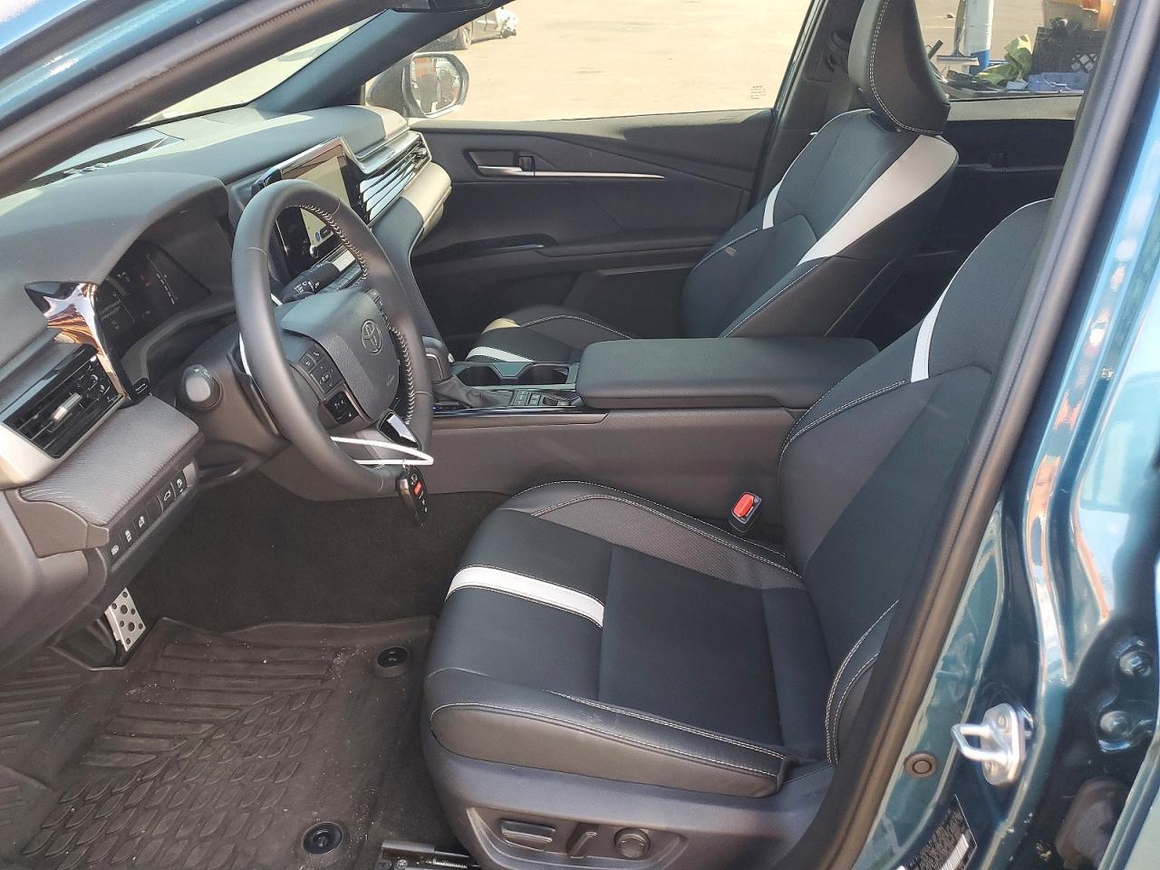 2026 Toyota Camry Se - Фото 7