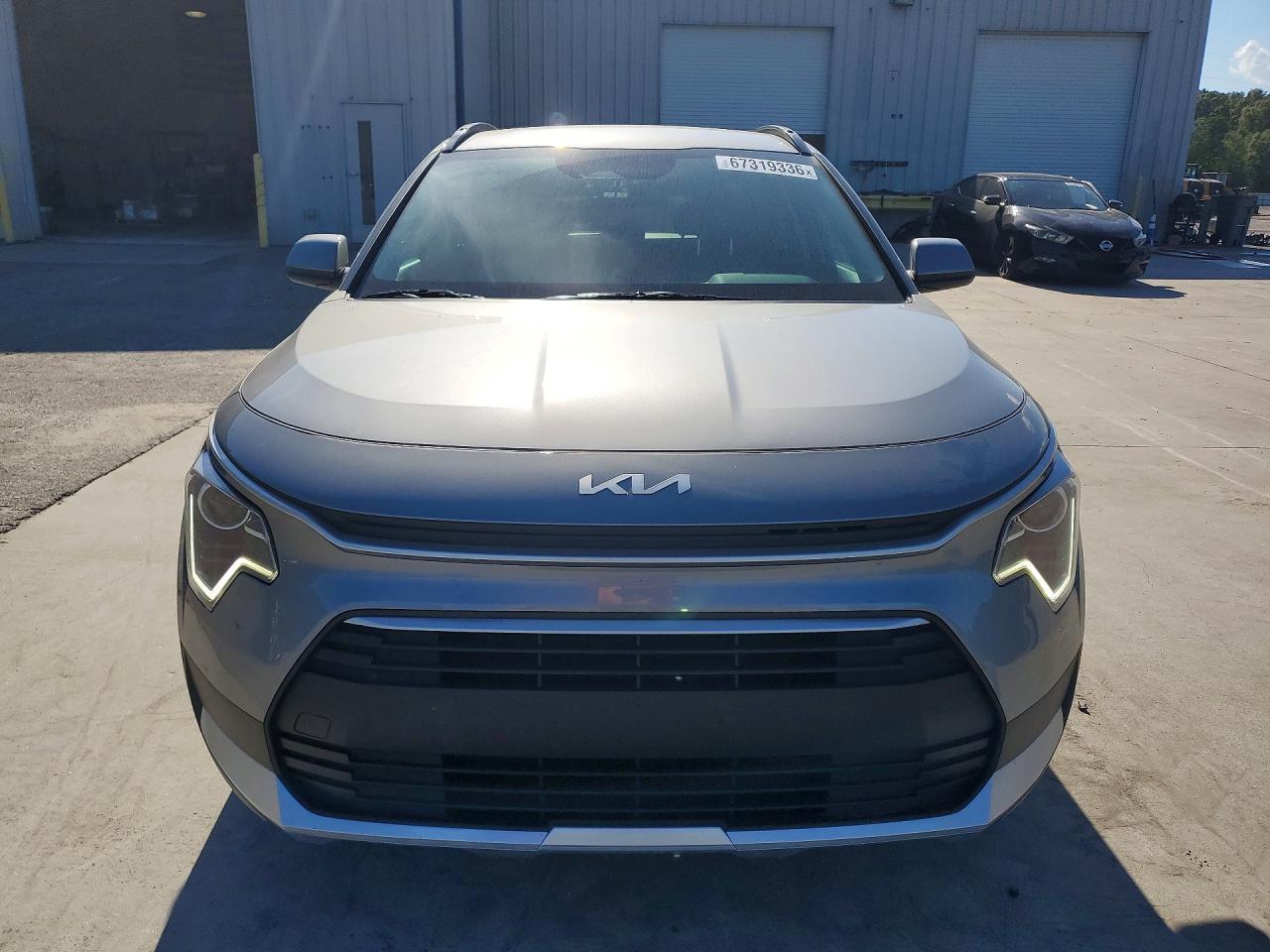 2025 Kia Niro Lx - Image 5
