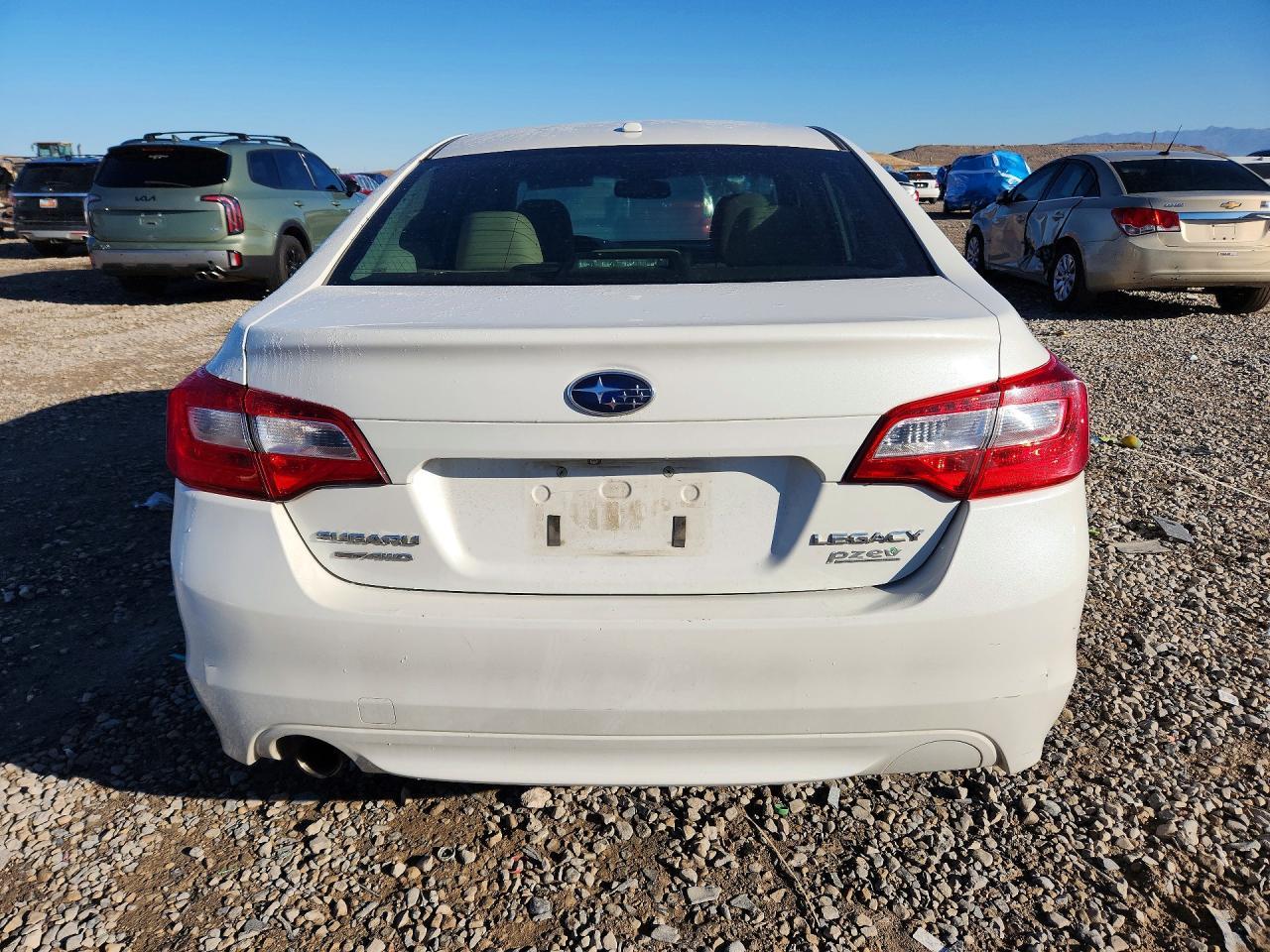 2015 Subaru Legacy 2.5I Limited - Фото 6