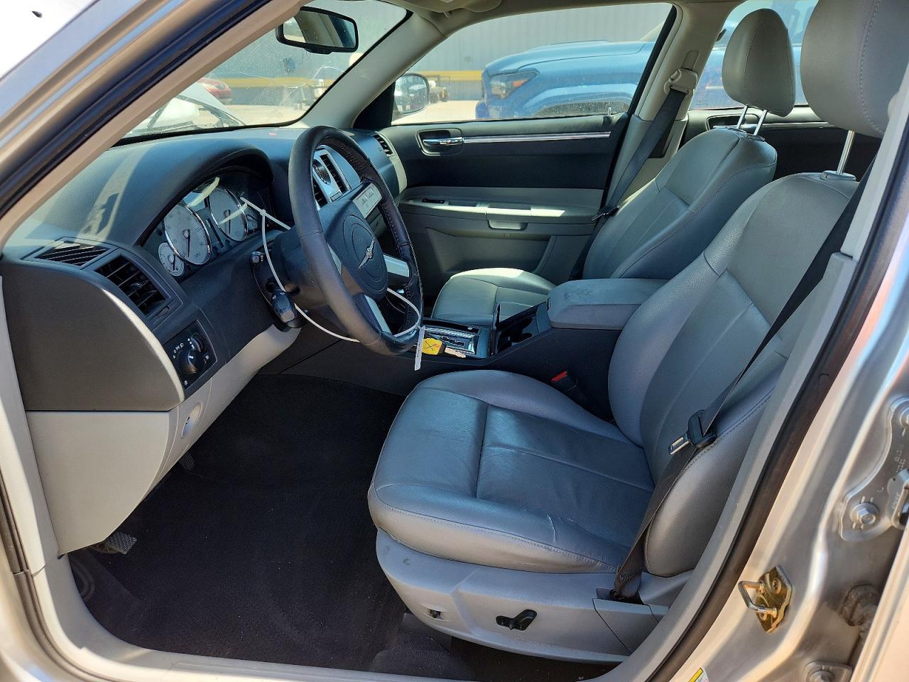 2006 Chrysler 300 Touring - Фото 7