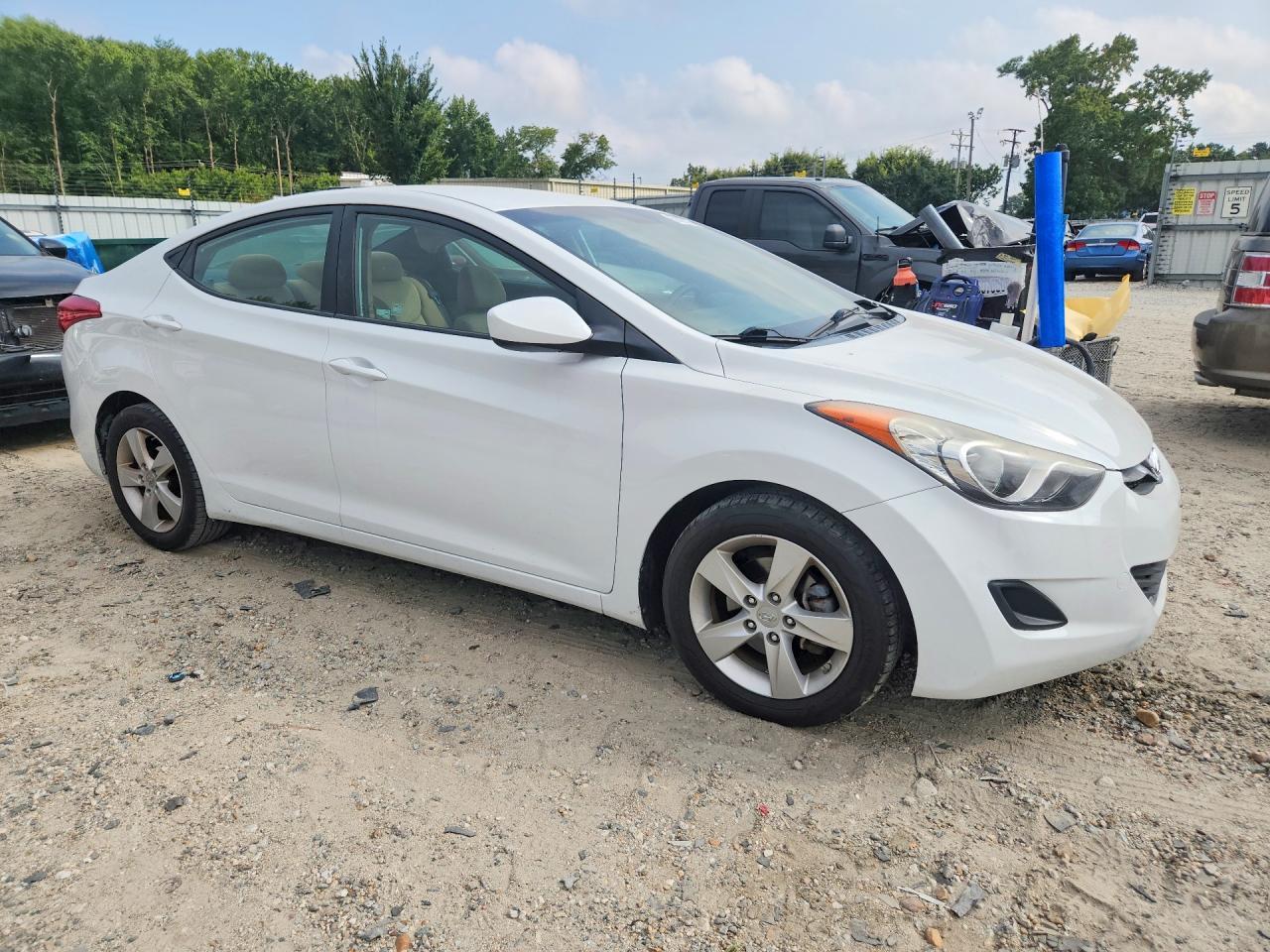 2013 Hyundai Elantra Gls - Image 4