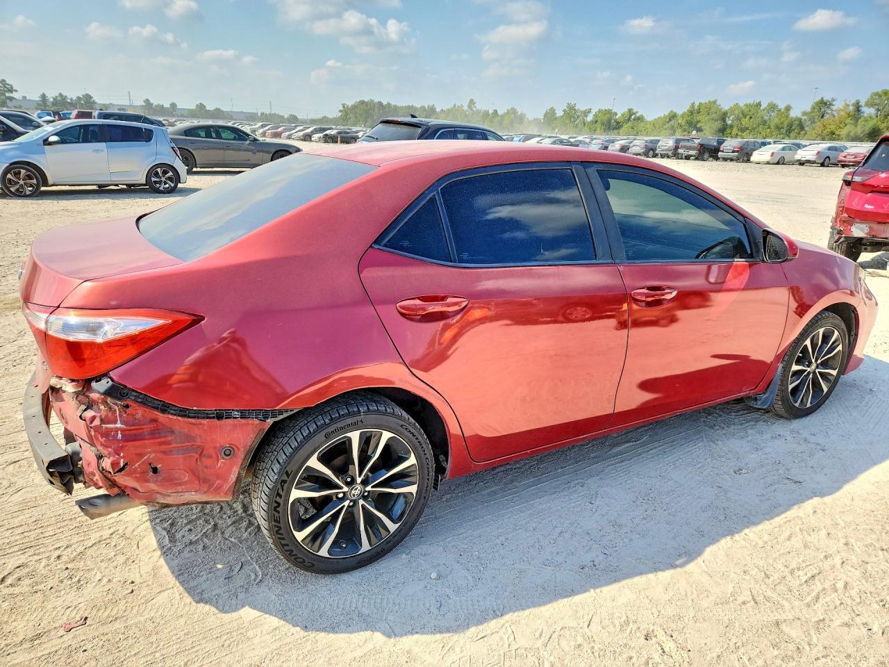 2015 Toyota Corolla Le - Image 3