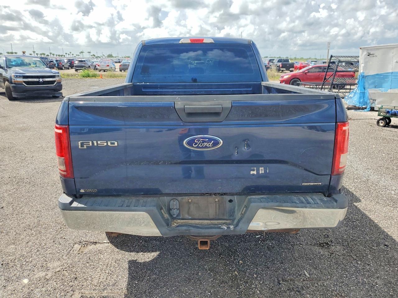 2015 Ford F150 Super Cab - Image 6